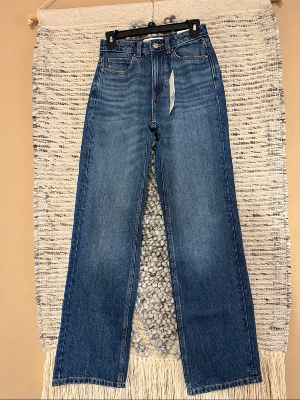 Zara Regular Fit High-Rise Long Length Ridged Blue Jeans